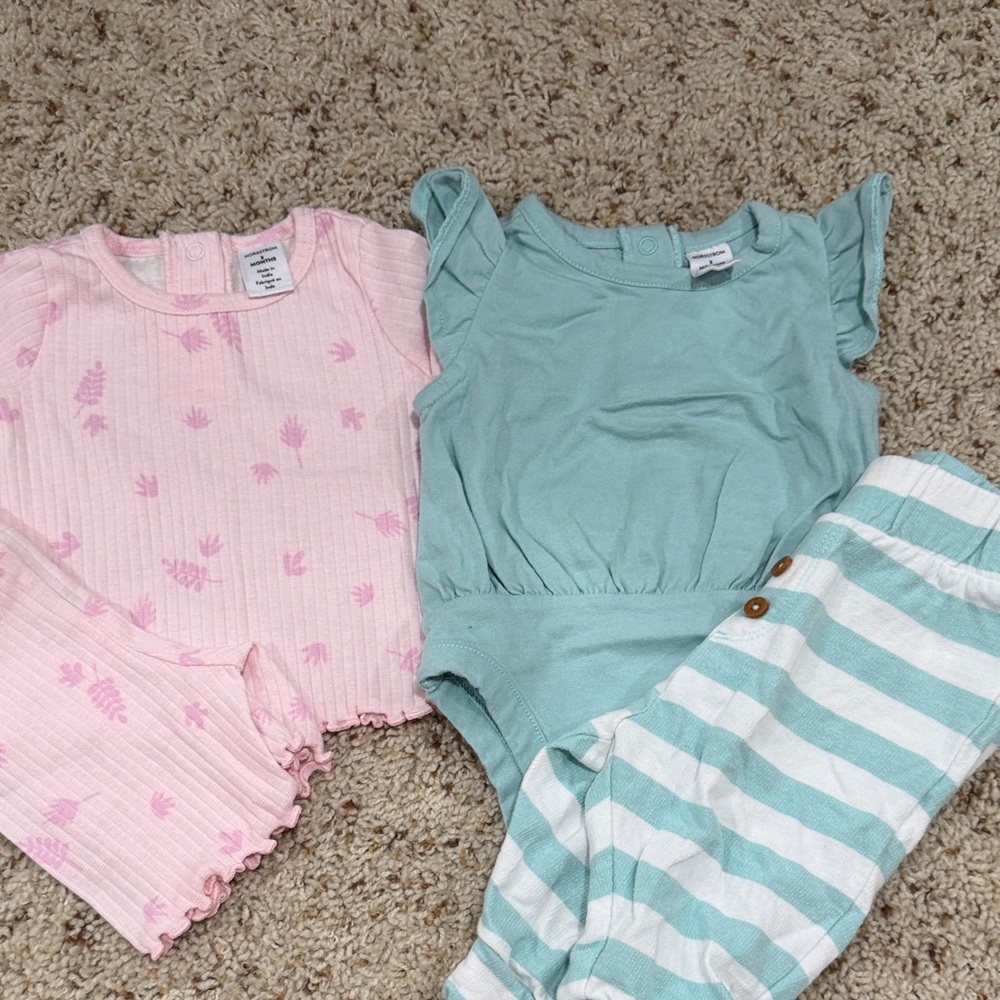 Nordstrom Pink Floral Top & Mint Green Bodysuit with Mint-Striped Pants